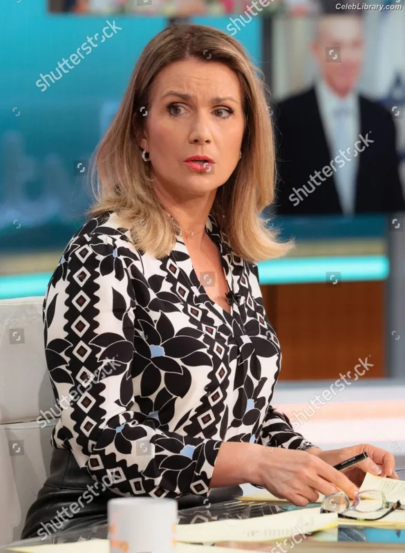 Susanna Reid photo 4 of 429