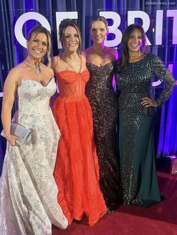 Susanna Reid photo 1 of 429