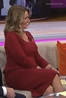 Susanna Reid photo 9 of 429