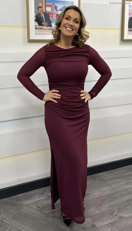 Susanna Reid photo 14 of 429