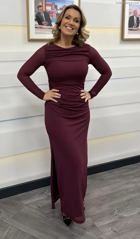 Susanna Reid photo 22 of 429