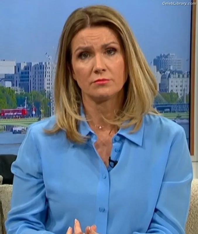 Susanna Reid photo 8 of 429