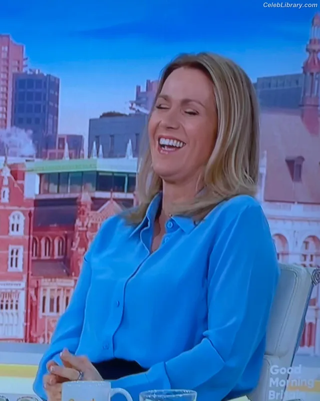 Susanna Reid photo 13 of 429