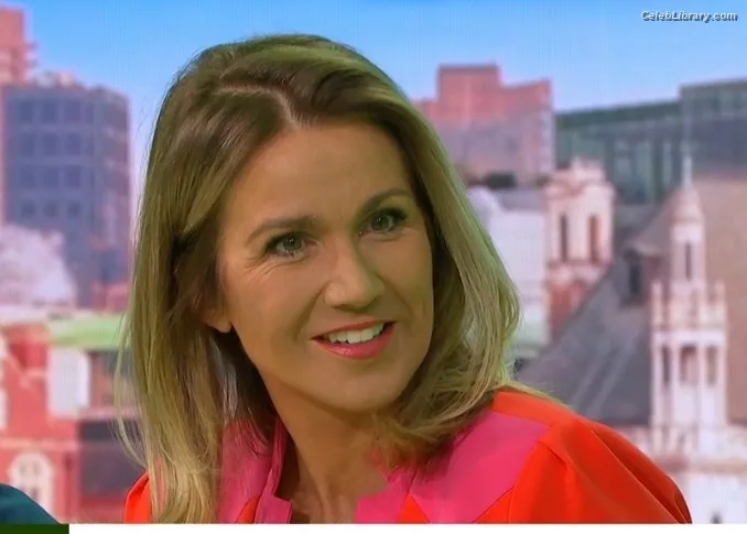 Susanna Reid photo 7 of 429