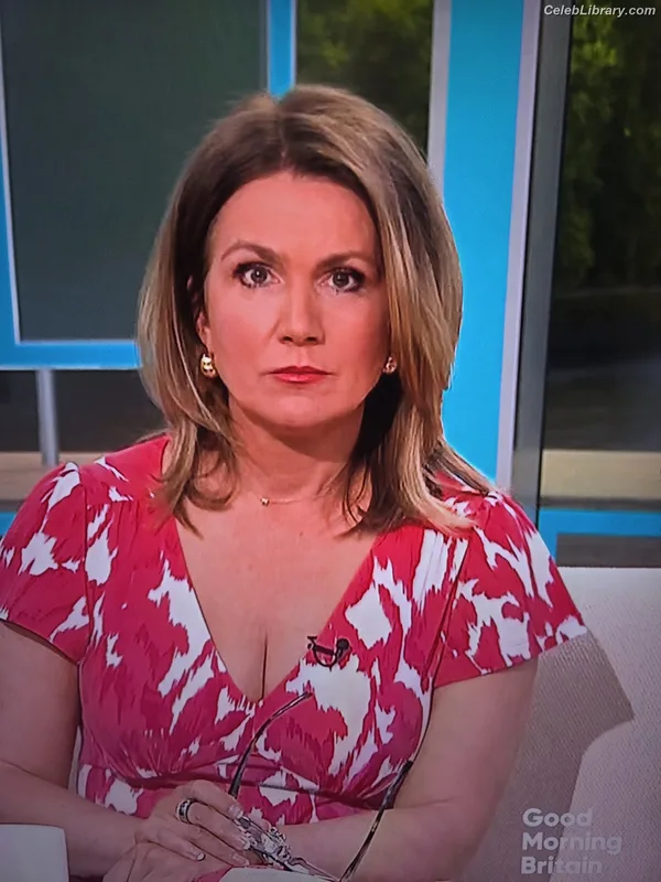 Susanna Reid photo 16 of 429