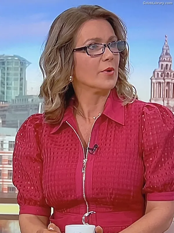 Susanna Reid photo 18 of 429