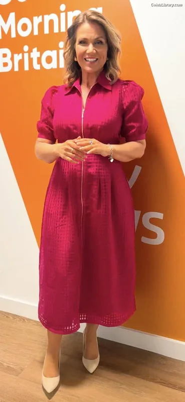 Susanna Reid photo 6 of 429