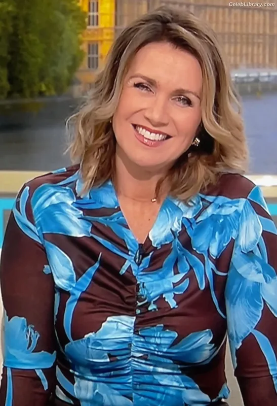 Susanna Reid photo 5 of 429