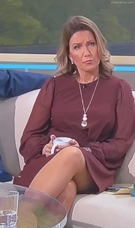 Susanna Reid photo 6 of 429