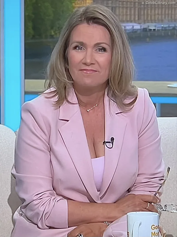 Susanna Reid photo 13 of 429