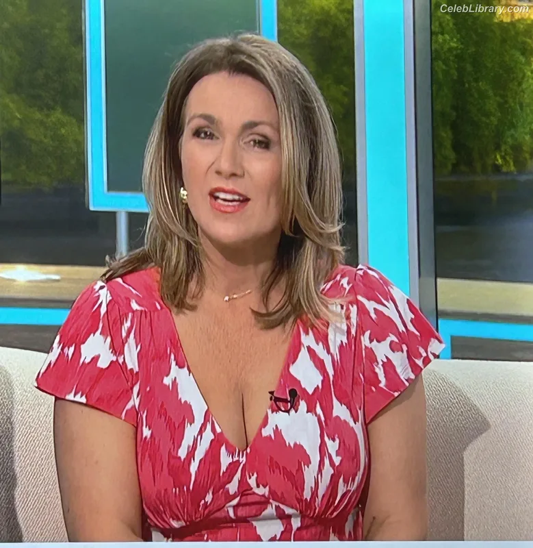 Susanna Reid photo 22 of 429