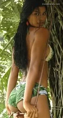Suyane Moreira photo 20 of 130