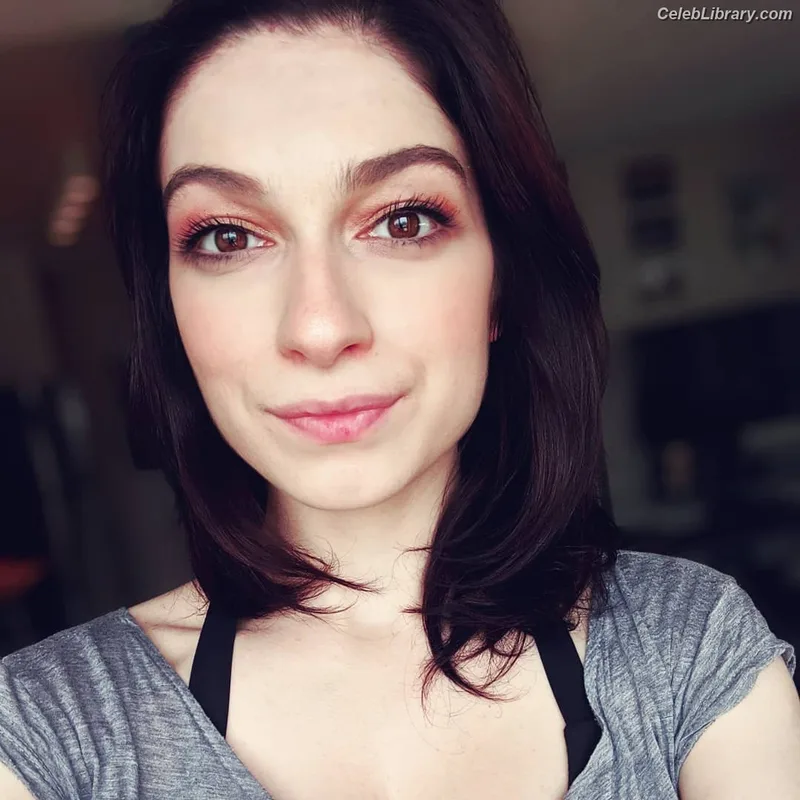 Sydney Meyer photo 6 of 69