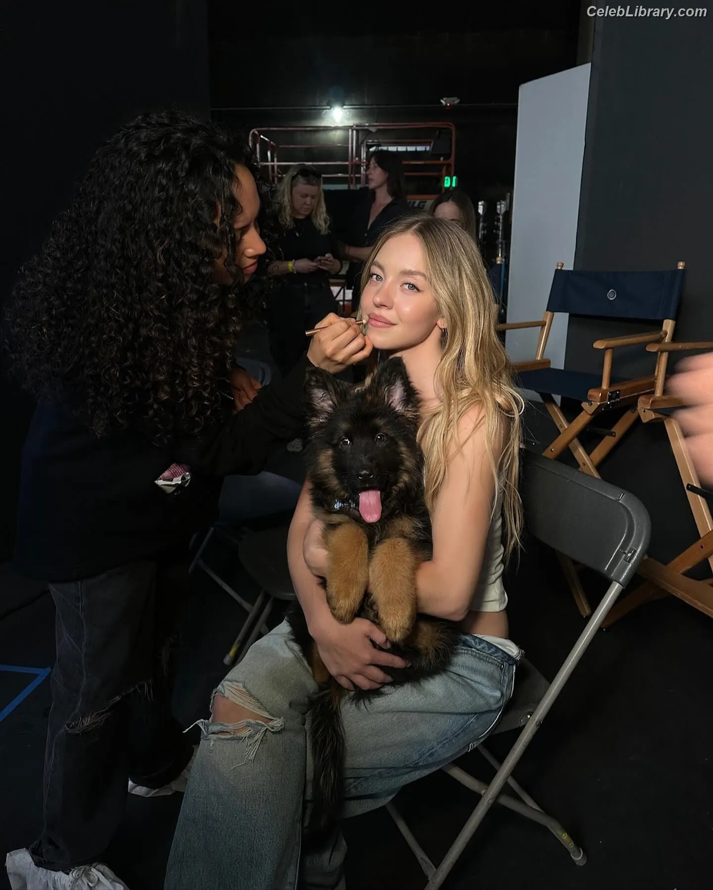Sydney Sweeney photo 13 of 12030