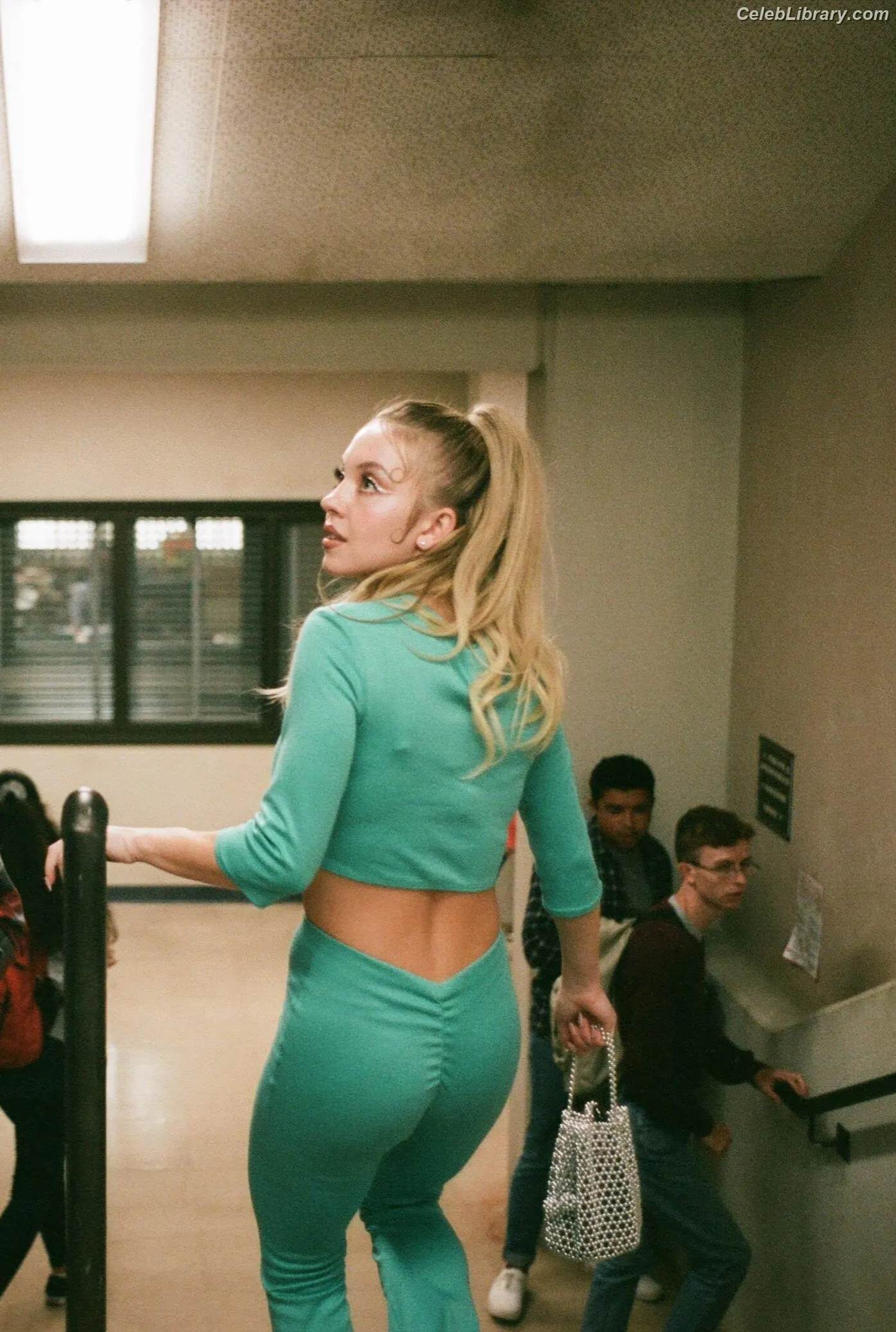 Sydney Sweeney photo 8 of 12030