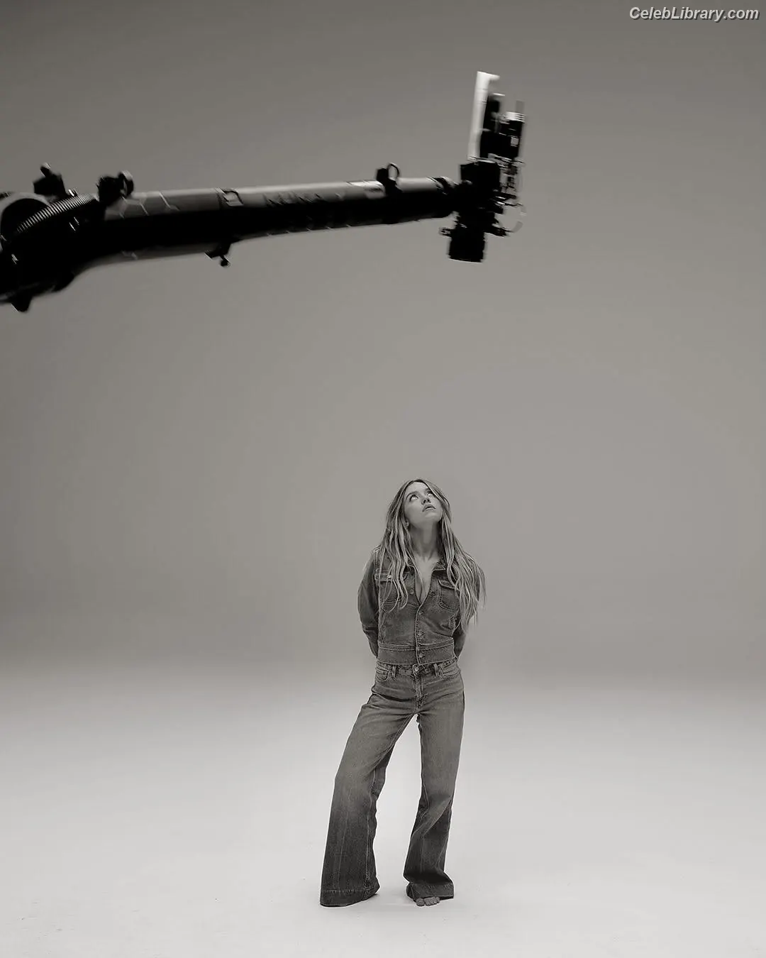 Sydney Sweeney photo 5 of 12030