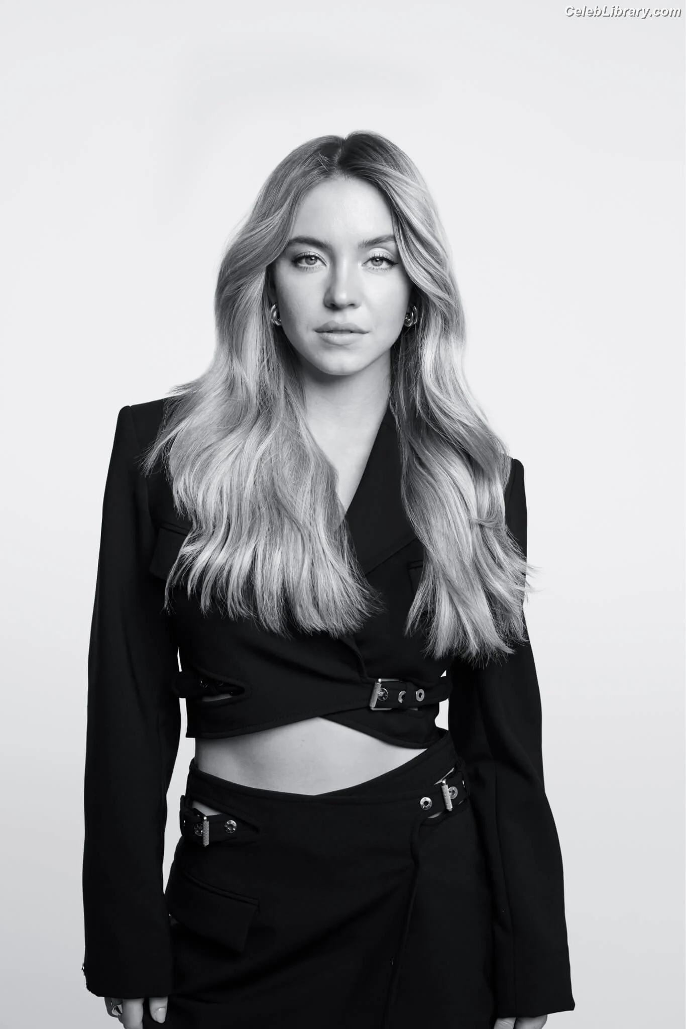 Sydney Sweeney photo 15 of 12007