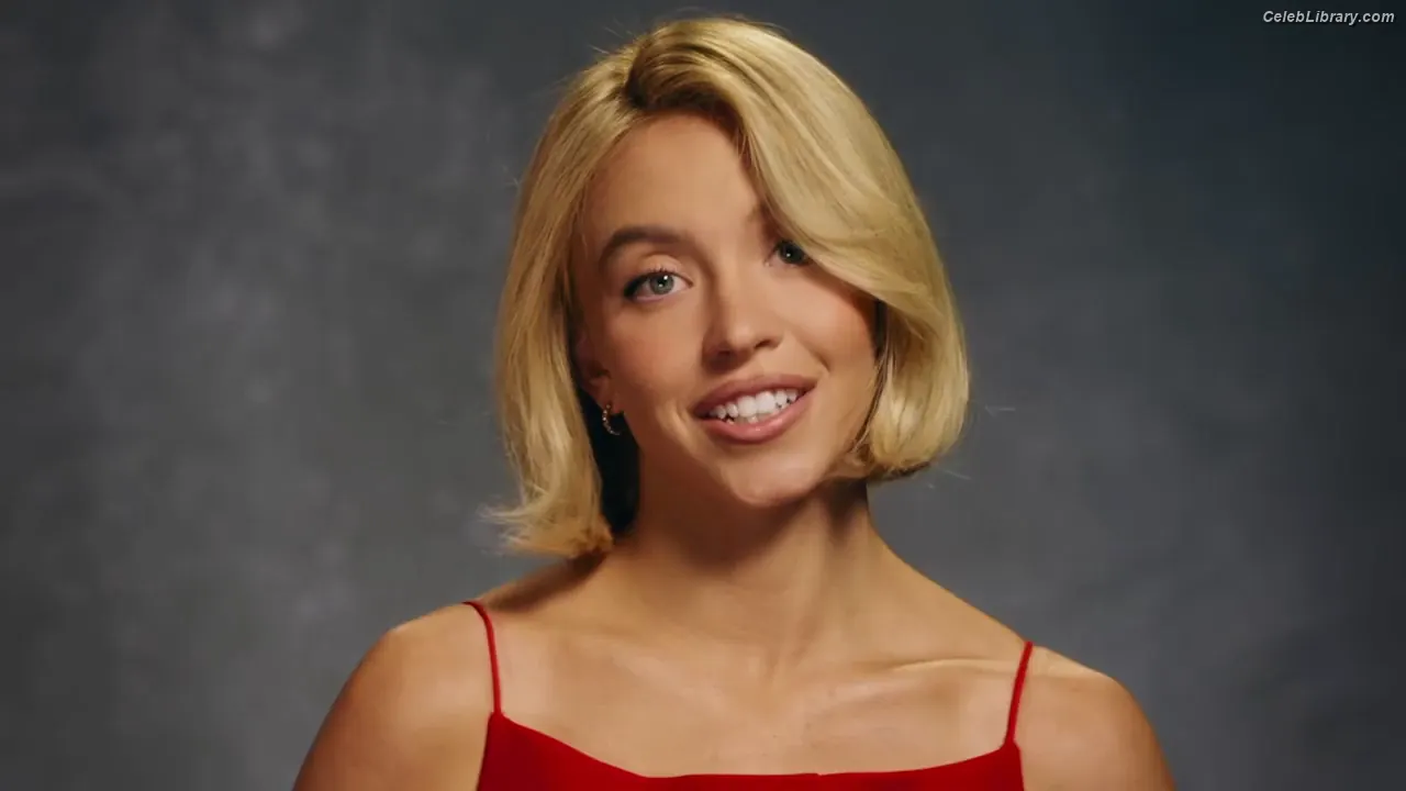 Sydney Sweeney photo 19 of 12030