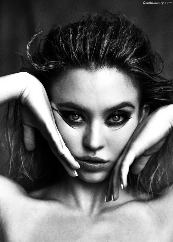 Sydney Sweeney photo 4 of 12007