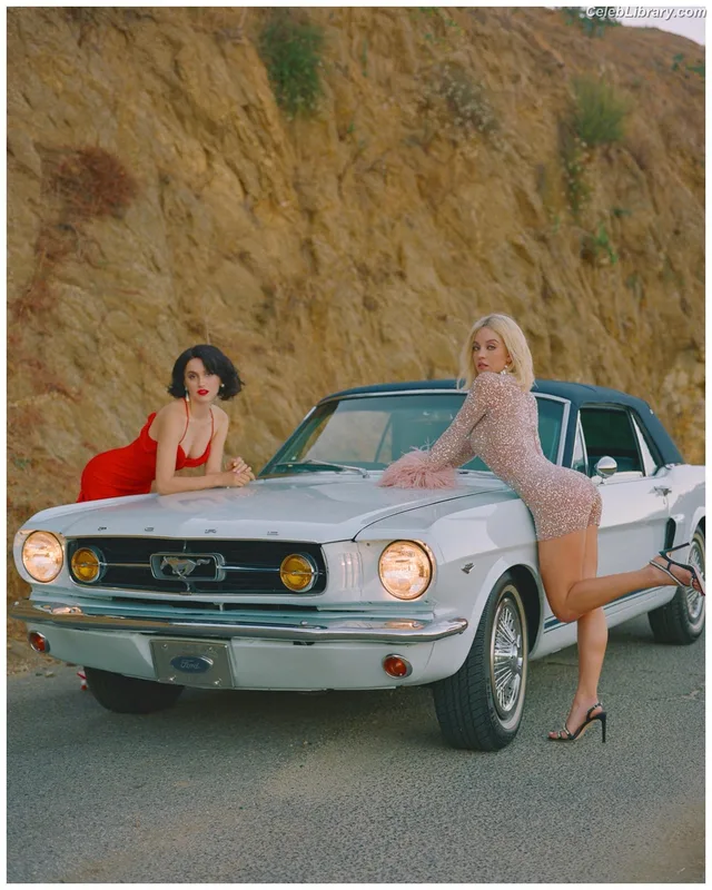 Sydney Sweeney photo 2 of 12007