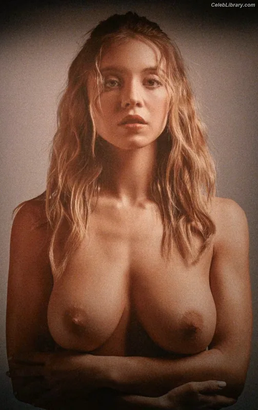 Sydney Sweeney photo 6 of 12007