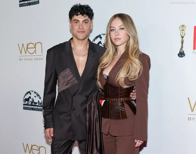 Sydney Sweeney photo 14 of 12007