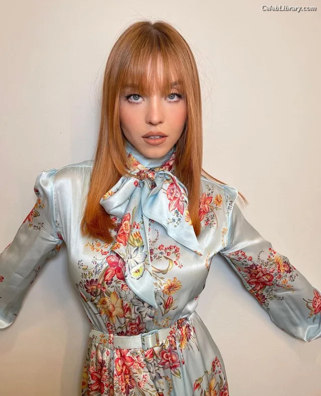 Sydney Sweeney photo 18 of 12007