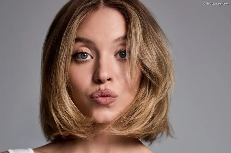 Sydney Sweeney photo 23 of 12007