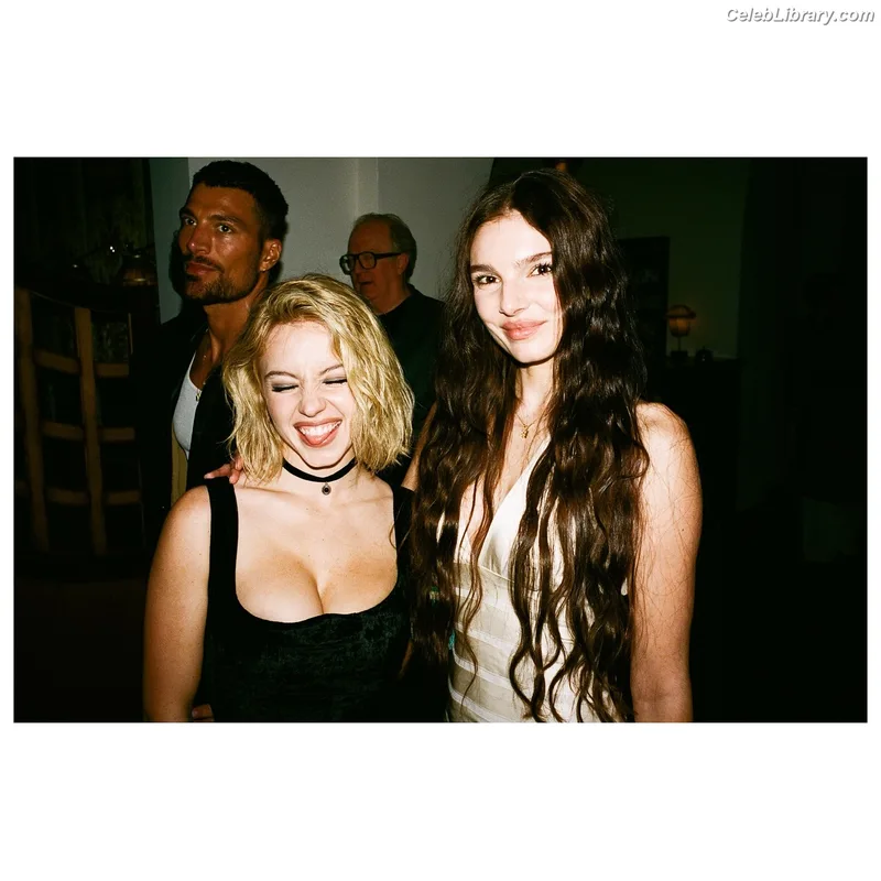 Sydney Sweeney photo 9 of 12007