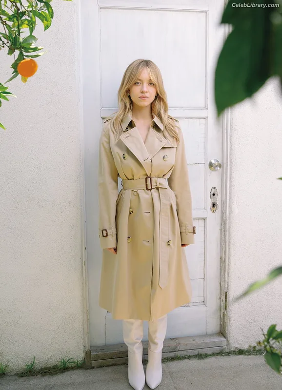 Sydney Sweeney photo 6 of 12007
