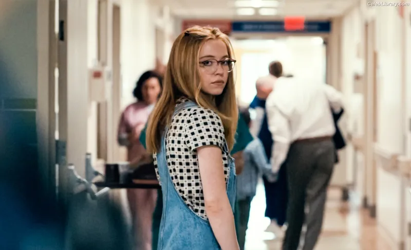 Sydney Sweeney photo 13 of 12007
