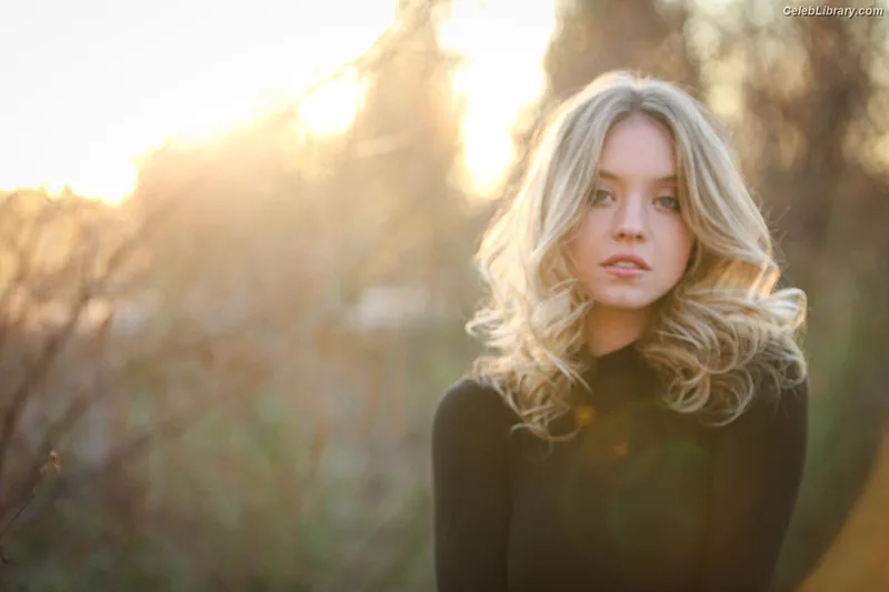 Sydney Sweeney photo 23 of 12007