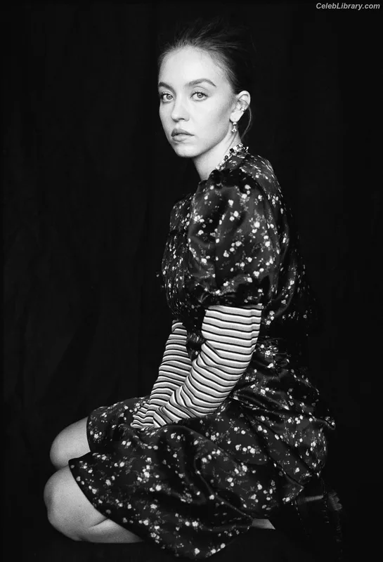 Sydney Sweeney photo 23 of 12007