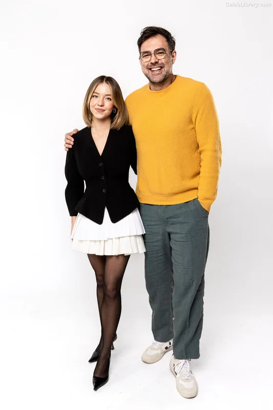 Sydney Sweeney photo 6 of 12007