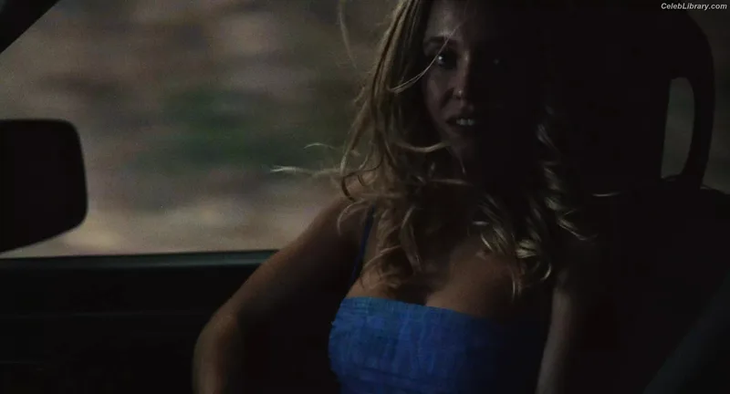 Sydney Sweeney photo 22 of 12007
