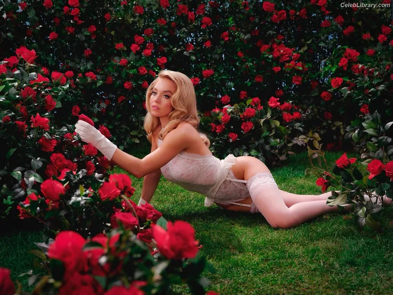 Sydney Sweeney photo 17 of 12007