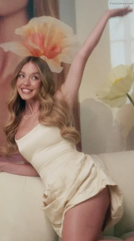 Sydney Sweeney photo 24 of 12007