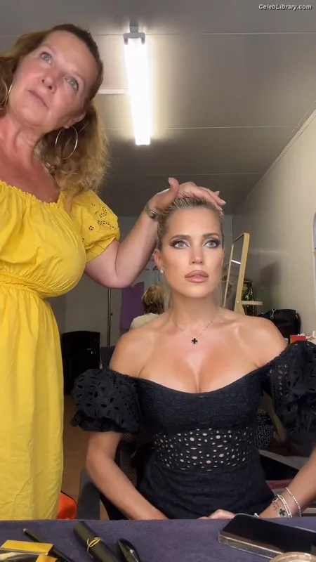 Sylvie Meis photo 16 of 685