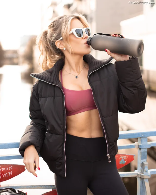 Sylvie Meis photo 1 of 685