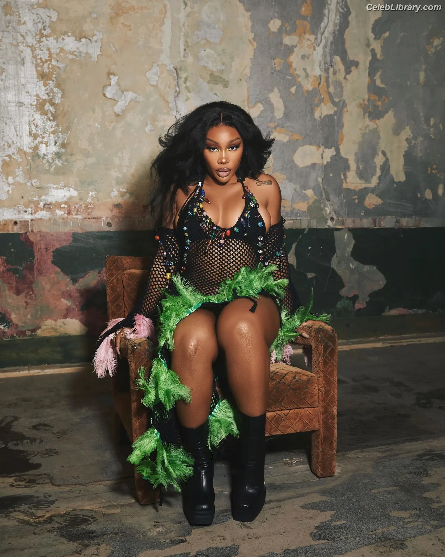 SZA  Solana Rowe photo 11 of 463
