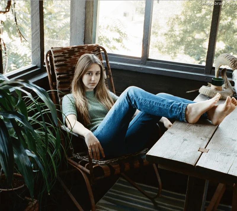 Taissa Farmiga photo 11 of 34
