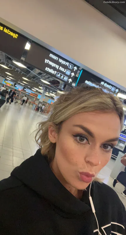 Tallia Storm photo 8 of 1496
