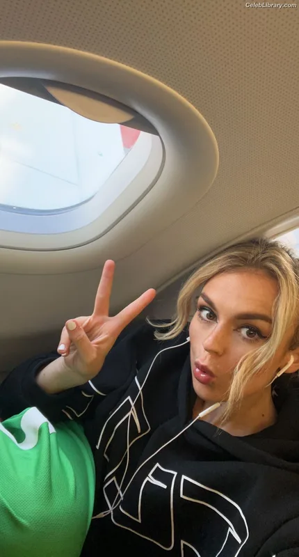 Tallia Storm photo 15 of 1496
