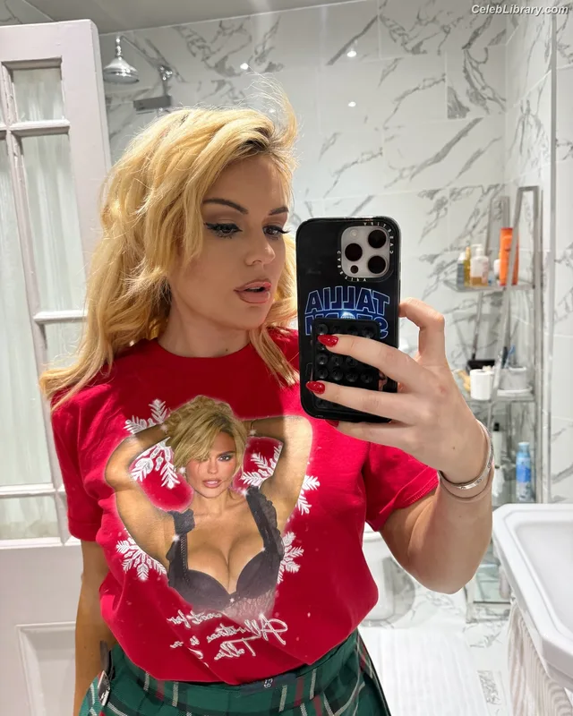Tallia Storm photo 8 of 1496