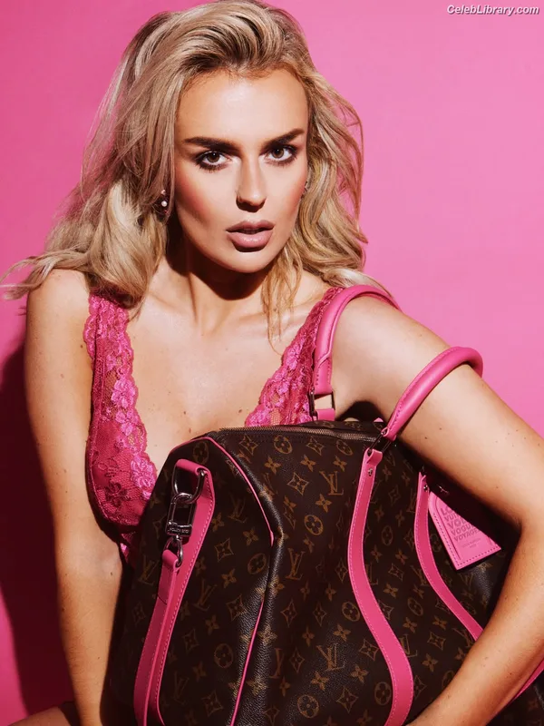 Tallia Storm photo 4 of 1496