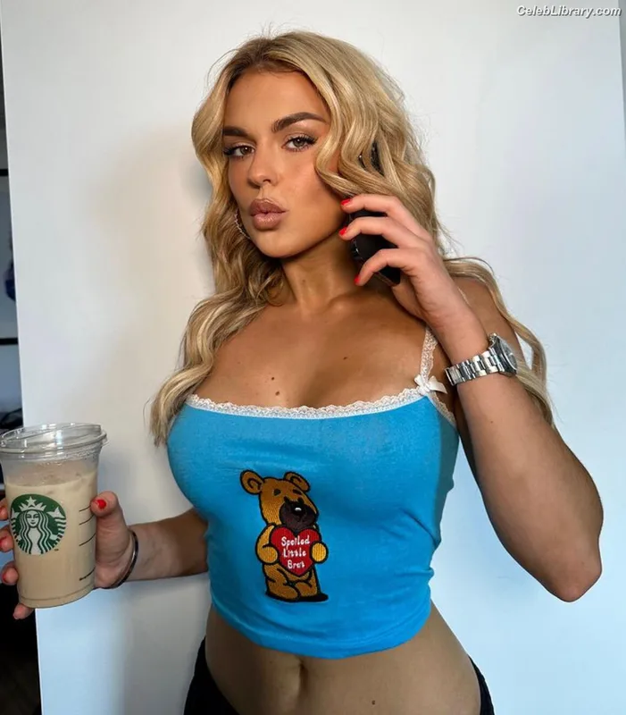 Tallia Storm photo 16 of 1496