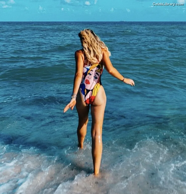 Tallia Storm photo 17 of 1496