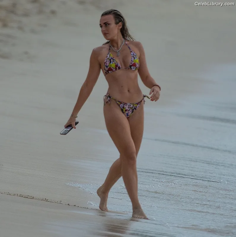 Tallia Storm photo 1 of 1496
