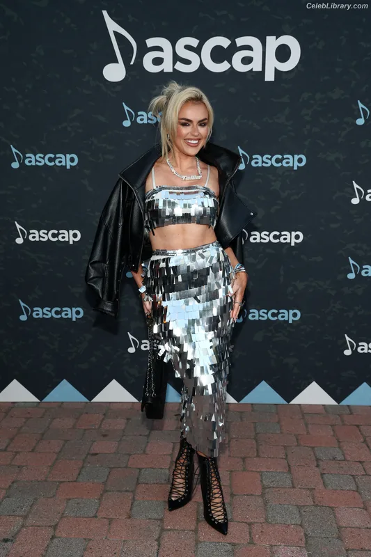 Tallia Storm photo 13 of 1496