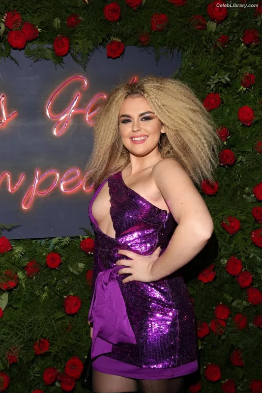 Tallia Storm photo 4 of 1496